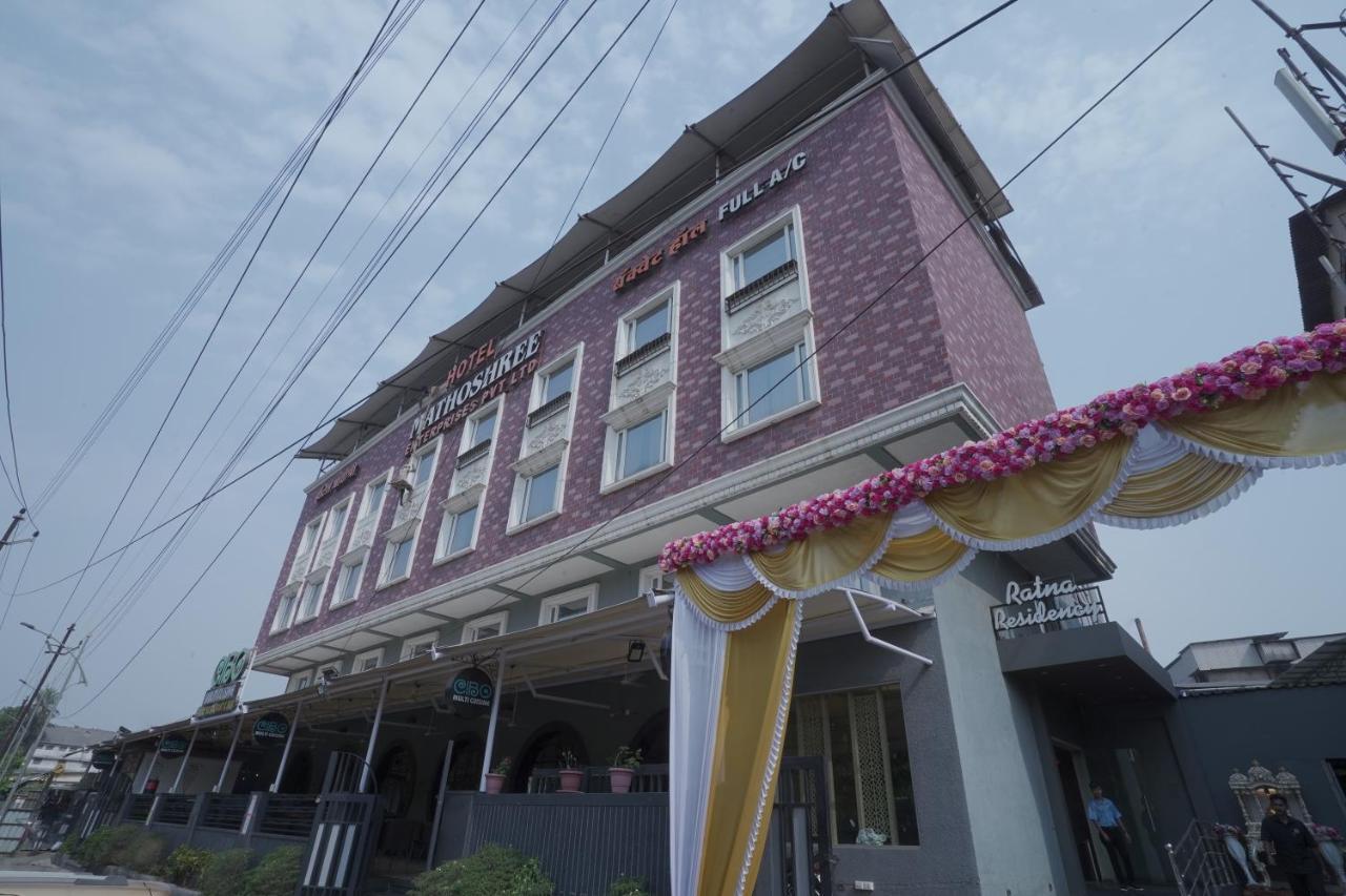 Hotel Mathoshree Thane Ngoại thất bức ảnh