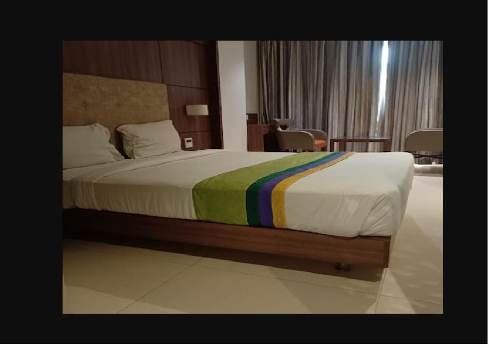 Hotel Mathoshree Thane Ngoại thất bức ảnh