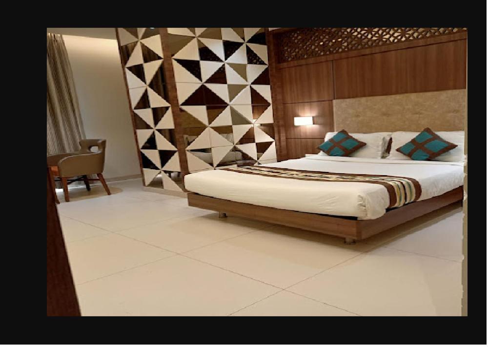 Hotel Mathoshree Thane Ngoại thất bức ảnh